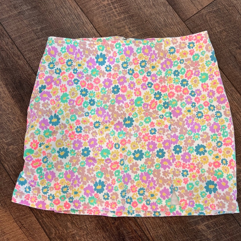 Mini Skirt in Vibrant Floral